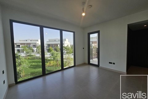 Villa til leje i Tilal Al Ghaf, Dubai, UAE 4 soveværelser, 220.18 kvm № 761227 - foto 6