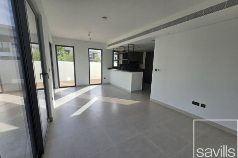 Villa til leje i Tilal Al Ghaf, Dubai, UAE 4 soveværelser, 220.18 kvm № 761227 - foto 2