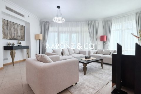 آپارتمان در Palm Jumeirah، Dubai ، امارات متحده عربی 3 خوابه ، 206 متر مربع.  شماره 703112