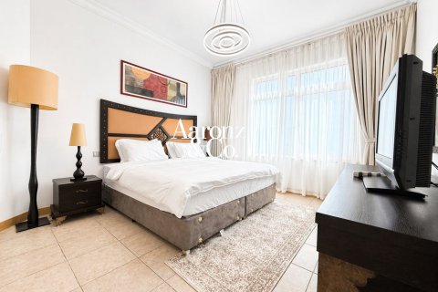 Apartman u Palm Jumeirah, Dubai, UAE 3 spavaćih soba, 206 m2 Br. 703112 - fotografija 11