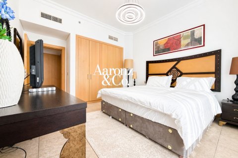 Apartman u Palm Jumeirah, Dubai, UAE 3 spavaćih soba, 206 m2 Br. 703112 - fotografija 3