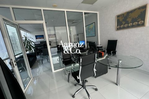 Офис Бизнес-Бэй, Дубай, БАӘ-да 44 м² № 703114 - фото 4