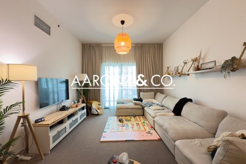 Al Furjan, Dubai, UAE의 판매용 아파트 침실 2개, 122제곱미터 번호 703109 - 사진 2