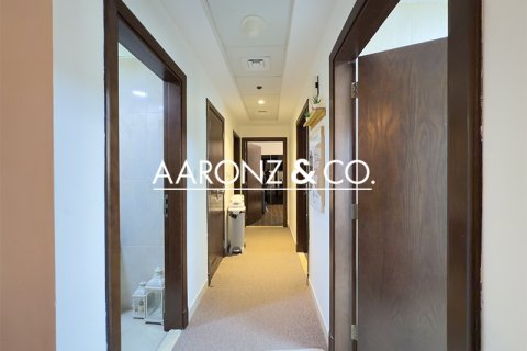Al Furjan, Dubai, UAE의 판매용 아파트 침실 2개, 122제곱미터 번호 703109 - 사진 7