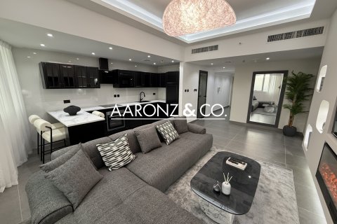 Apartament de vânzare în Jumeirah Lake Towers, Dubai, EAU 1 dormitor, 73 mp.  №703110 - poză 1