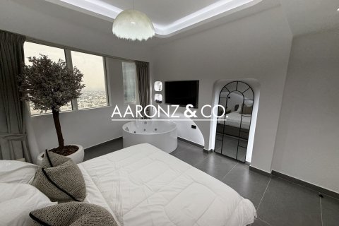 Apartament de vânzare în Jumeirah Lake Towers, Dubai, EAU 1 dormitor, 73 mp.  №703110 - poză 11