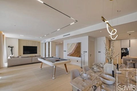 Müüa katusekorter asukohaga Palm Jumeirah, Dubai, AÜE: 4 magamistoaga, 593 m² Nr 669009 - pilt 2