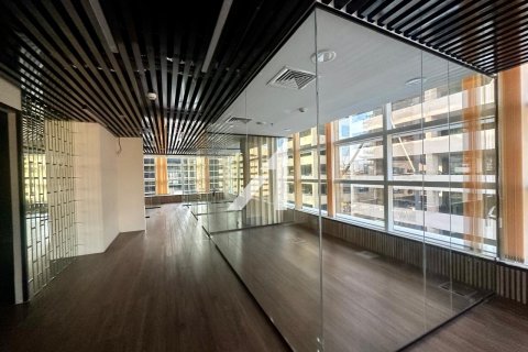 Escritório para arrendamento em Dubai, EAU 102 m2 № 669011 - foto 6