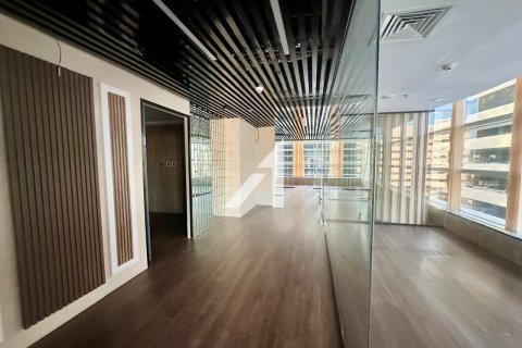 Escritório para arrendamento em Dubai, EAU 102 m2 № 669011 - foto 5