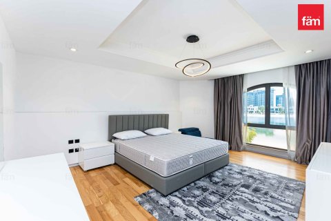 Villa à louer à Palm Jumeirah, Dubai, EAU 4 chambres, 621.4 m2 № 720966 - photo 6