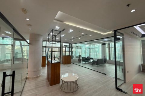 Kancelarija u Business Bay, Dubai, UAE 198.5 m2 Br. 720967 - fotografija 5