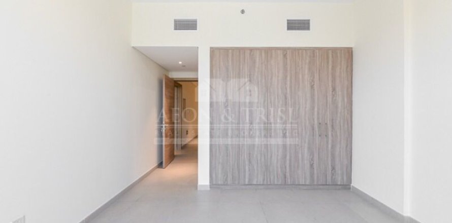 Wohnung in Mirdif, Dubai, VAE: 4 Schlafzimmer, 256 m2 Nr. 649343