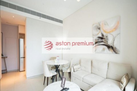 Appartamento in vendita a Jumeirah Beach Residence, Dubai, EAU 1 camera da letto, 58 mq. № 670345 - foto 3