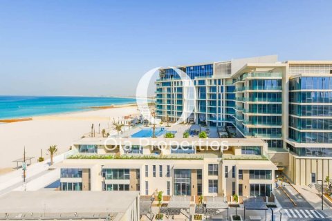 Apartamento en venta en Saadiyat Island, Abu Dhabi, EAU 1 dormitorio, 153 m2 № 644677 - foto 2