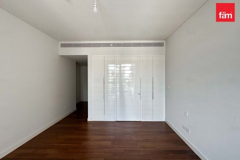 Apartment in Al Wasl, Dubai, UAE 4 bedrooms, 392 sq.m. № 630531 - photo 19