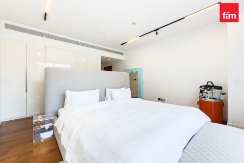 Apartment in City Walk, Dubai, UAE 4 bedrooms, 392 sq.m. № 630531 - photo 13