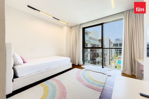 Apartment in City Walk, Dubai, UAE 4 bedrooms, 392 sq.m. № 630531 - photo 11