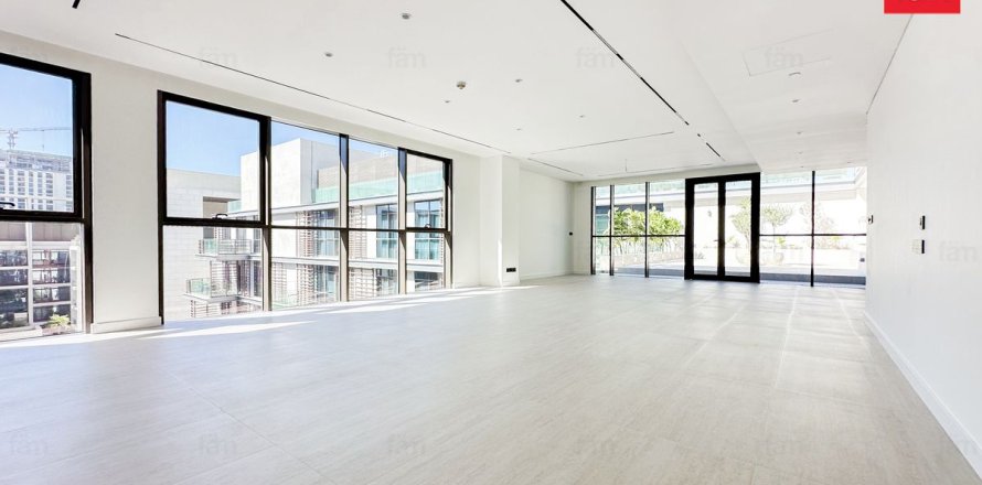 Leilighet i City Walk, Dubai, Emiratene 4 soverom, 392 kvm nr. 630531