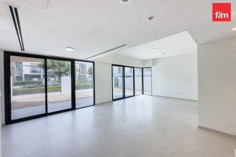 Villa zum Verkauf in Dubai, VAE 4 Schlafzimmer, 255.5 m2 Nr. 630533 - Foto 5