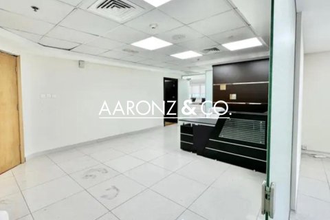 Γραφείο σε Jumeirah Lake Towers, Dubai, ΗΑΕ 142 τ.μ. Αρ. 681190 - φωτογραφία 6
