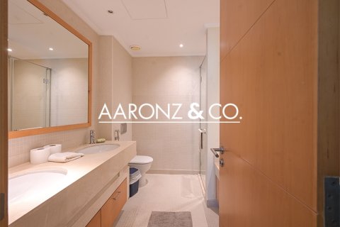 Appartement te huur in Dubai Marina, Dubai, VAE 2 slaapkamers, 134 vr.m., nr 681186 - foto 10