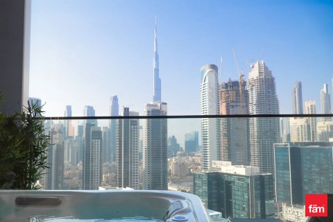 Lägenhet uthyres i Business Bay, Dubai, UAE 2 sovrum, 127 kvm Nr. 655888 - fotografi 2