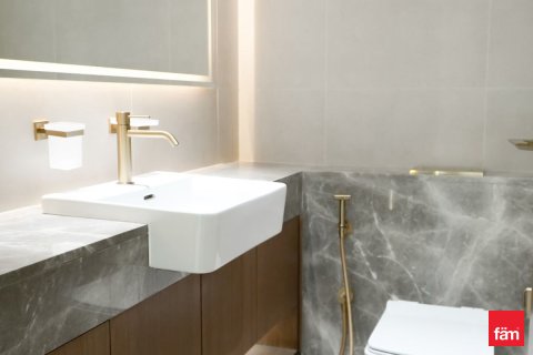 Lägenhet uthyres i Business Bay, Dubai, UAE 2 sovrum, 127 kvm Nr. 655888 - fotografi 18