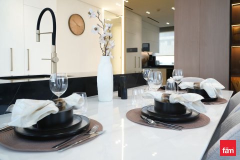 Lägenhet uthyres i Business Bay, Dubai, UAE 2 sovrum, 127 kvm Nr. 655888 - fotografi 8