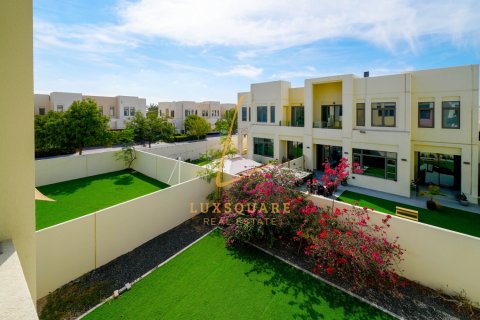 ویلا برای اجاره در Reem، Dubai، امارات متحده عربی 3 خوابه ، 283 متر مربع ، شماره 685606 - تصویر 29