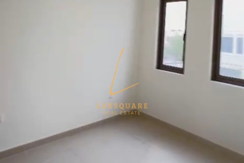 Снять в аренду виллу в Рим, Дубай, ОАЭ 3 спальни, 283м2, № 685606 - фото 14