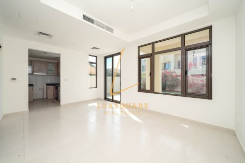ویلا برای اجاره در Reem، Dubai، امارات متحده عربی 3 خوابه ، 283 متر مربع ، شماره 685606 - تصویر 2