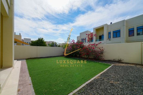 ویلا برای اجاره در Reem، Dubai، امارات متحده عربی 3 خوابه ، 283 متر مربع ، شماره 685606 - تصویر 28