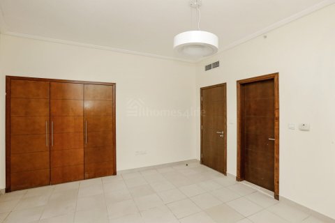 Appartement à louer à Downtown Dubai (Downtown Burj Dubai), Dubai, EAU 2 chambres, 139 m2 № 719286 - photo 6
