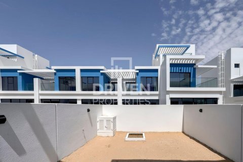 Kamienica do wynajęcia w Damac Lagoons, Dubai, ZEA 3 sypialnie, 144 mkw., nr 745384 - zdjęcie 16
