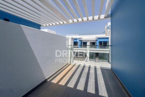 Kamienica do wynajęcia w Damac Lagoons, Dubai, ZEA 3 sypialnie, 144 mkw., nr 745384 - zdjęcie 2
