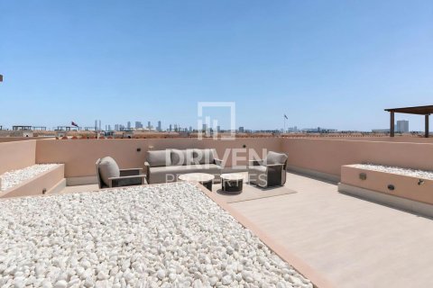 Villa te huur in Jumeirah, Dubai, VAE 4 slaapkamers, 263.19 vr.m., nr 745381 - foto 22