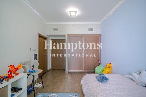 Apartman u Jumeirah Beach Residence, Dubai, UAE 3 spavaćih soba, 214.42012400 m2 Br. 650951 - fotografija 27