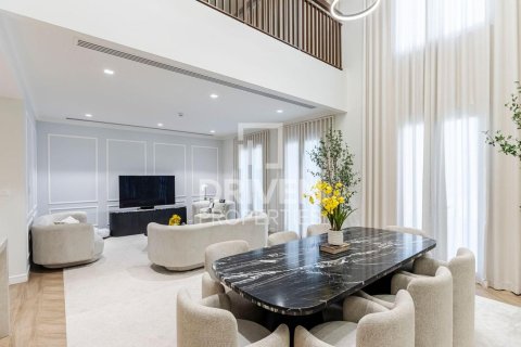 Villa til salg i Jumeirah, Dubai, UAE 3 soveværelser, 263 kvm № 683422 - foto 3