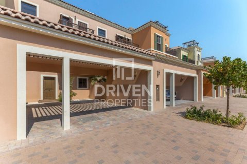 Villa til salg i Jumeirah, Dubai, UAE 3 soveværelser, 263 kvm № 683422 - foto 20