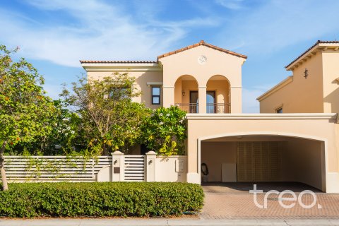 Villa in Arabian Ranches 2, Dubai, UAE 4 bedrooms, 337.33 sq.m. № 733128 - photo 1