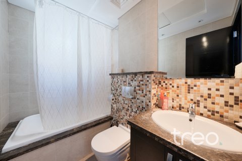 Müüa villa asukohaga Jumeirah Park, Dubai, AÜE: 3 magamistoaga, 284.56 m² Nr 733131 - pilt 25