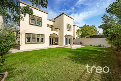 Villa asukohaga Jumeirah Park, Dubai, AÜE: 3 magamistoaga, 284.56 m² Nr 733131