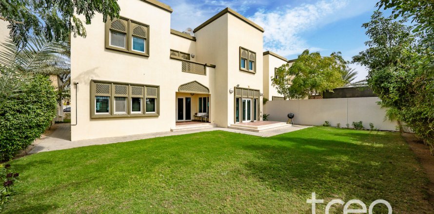 Villa asukohaga Jumeirah Park, Dubai, AÜE: 3 magamistoaga, 284.56 m² Nr 733131