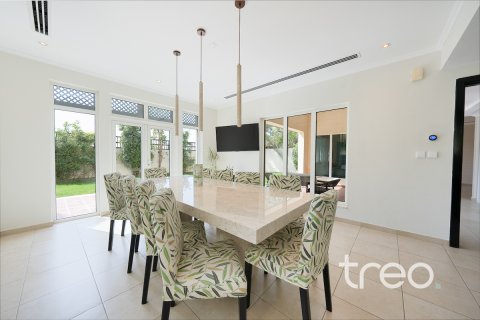 Müüa villa asukohaga Jumeirah Park, Dubai, AÜE: 3 magamistoaga, 284.56 m² Nr 733131 - pilt 10