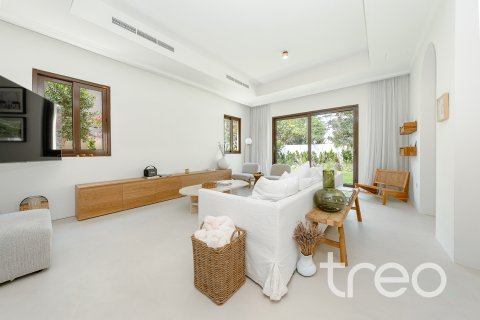 Müüa villa asukohaga Arabian Ranches 2, Dubai, AÜE: 4 magamistoaga, 300.45 m² Nr 733127 - pilt 6