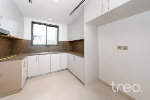 Villa itt: Arabian Ranches 3, Dubai, EAE, 4 hálószoba, 430.61 m², azonosító: 733130 - fénykép 8