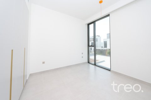Villa itt: Arabian Ranches 3, Dubai, EAE, 4 hálószoba, 430.61 m², azonosító: 733130 - fénykép 17