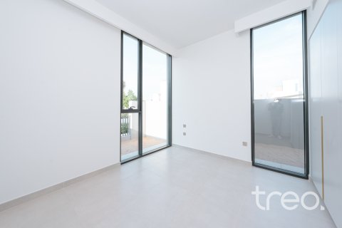Villa itt: Arabian Ranches 3, Dubai, EAE, 4 hálószoba, 430.61 m², azonosító: 733130 - fénykép 12