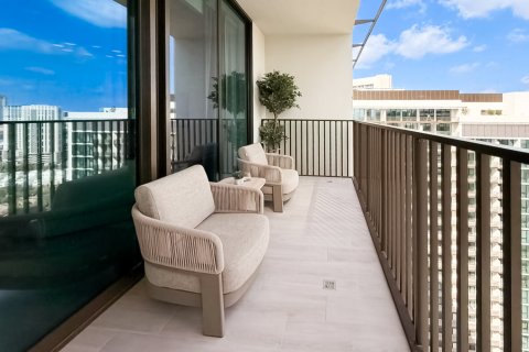 Apartamento en venta en Jumeirah Village Circle, Dubai, EAU 3 dormitorios, 157.94 m2 № 749075 - foto 13