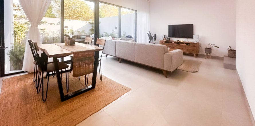 Řadový dům v Tilal City, Sharjah, SAE 2 ložnice, 183.48 m² Č.: 749076